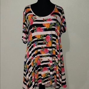 LULAROE perfect t